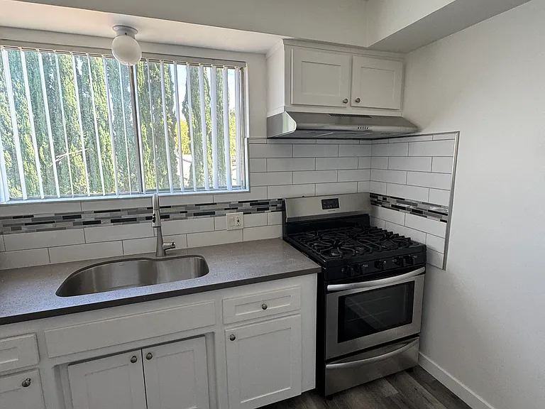 10431 Kailua Ln #18 — Photo 4