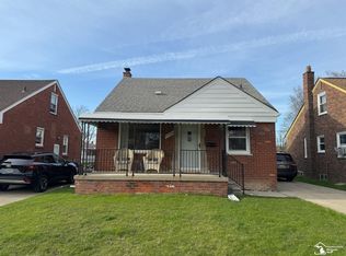 13426 Birrell St, Southgate, MI 48195