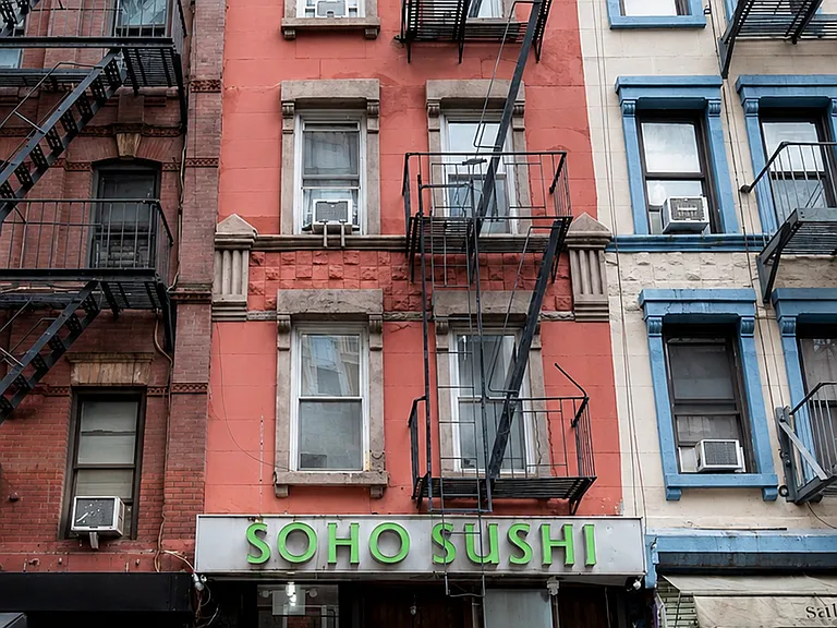 231 Sullivan St #2 — Photo 7