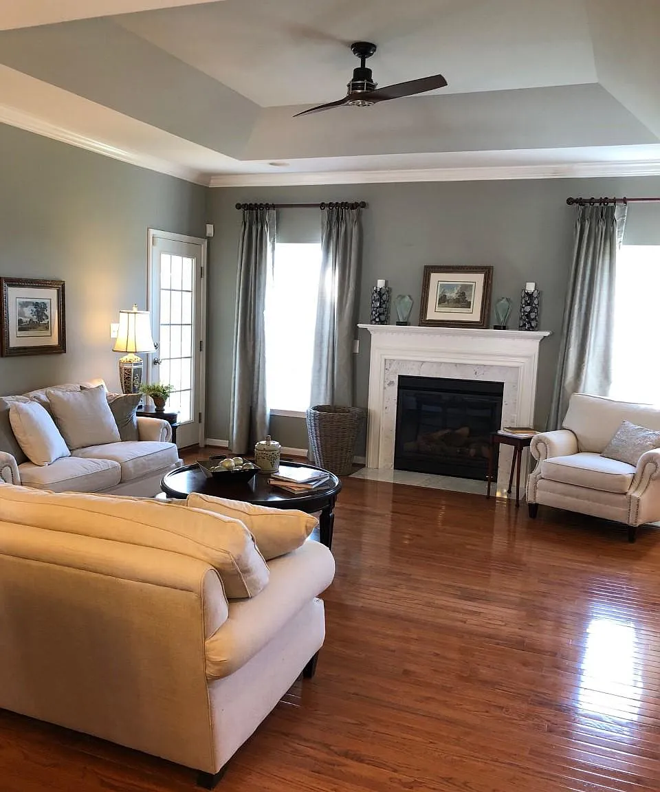 4 bed, 3900 sqft, $2,995 — Photo 3