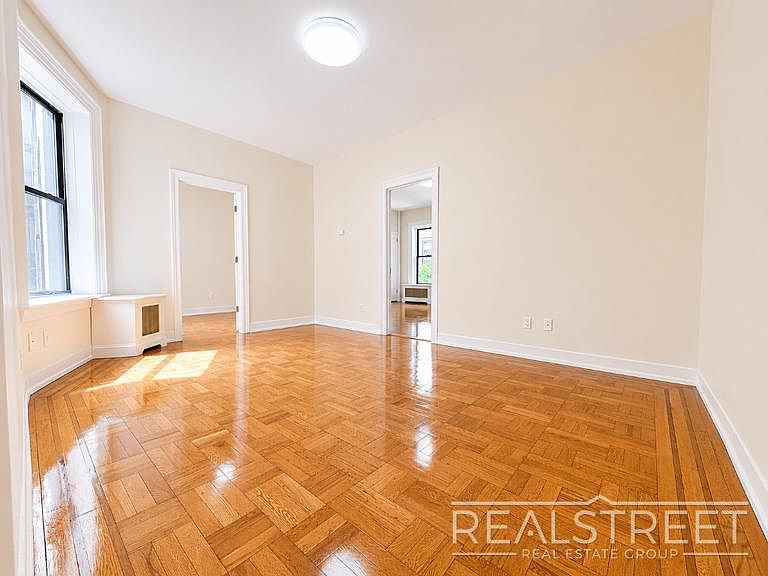 1st image of 226 W 108th St APT 4C