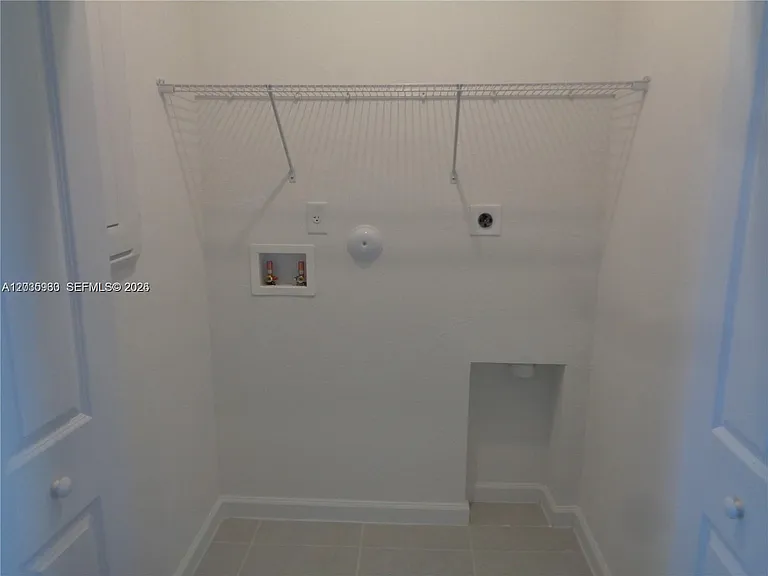 2514 SE 29th St #2514 — Photo 12