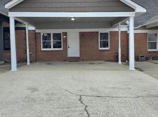 407 Pine St NW, Hartselle, AL 35640