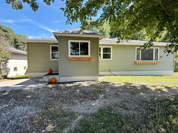 5300 W River Rd NW, Rochester, MN 55901