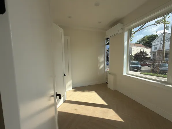 40 Lembeck Avenue image 1 of 4