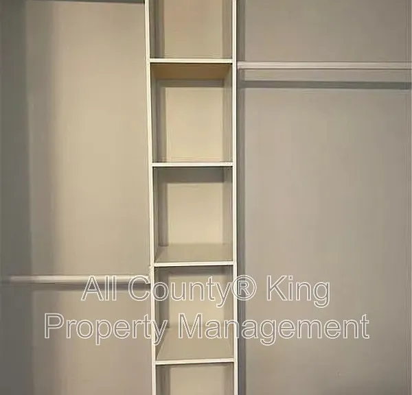 1866 Tryon Dr #8 — Photo 11