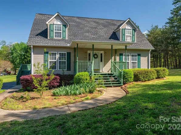 7553 Katherine Dr, Denver, NC 28037