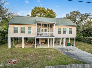 326 Strangi Ave, Biloxi, MS 39530