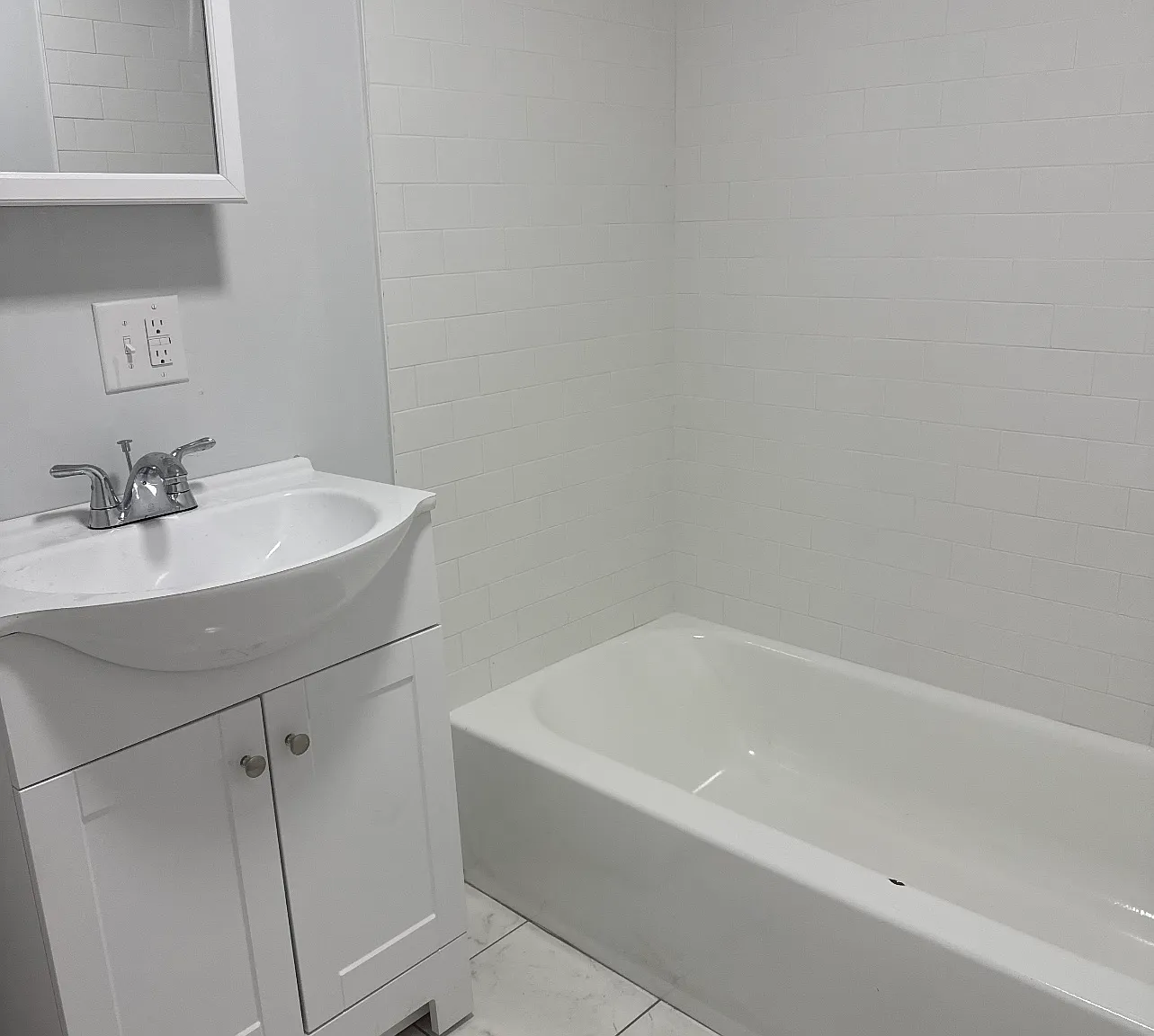 4 bed, 1320 sqft, $1,400 — Photo 4
