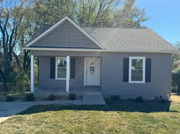 2027 Clinton Ave SE, Roanoke, VA 24013