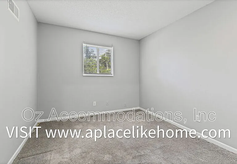 9702 Shepherds Dr #B — Photo 18