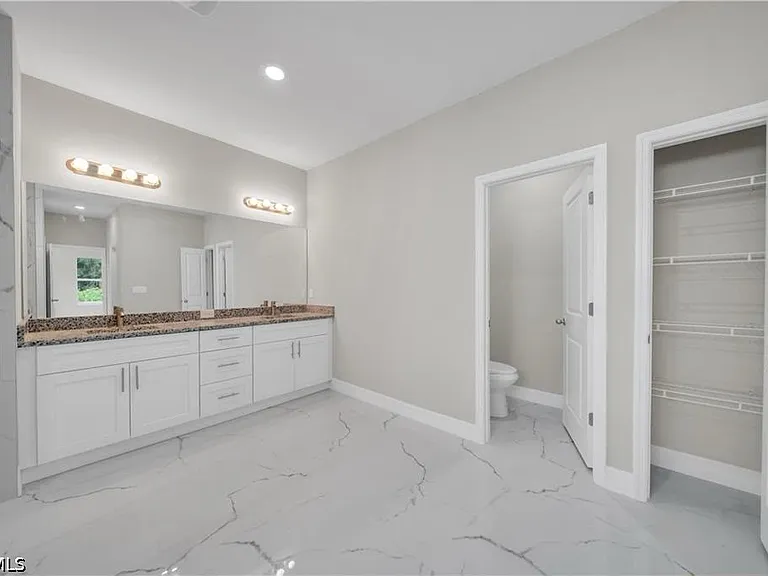 543 McArthur Blvd — Photo 23