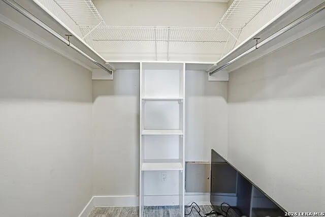 344 Claremont Ave — Photo 31
