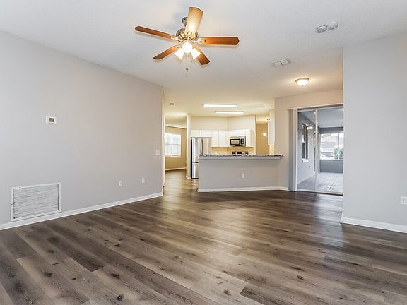 4th image of 4414 Canopy Ct