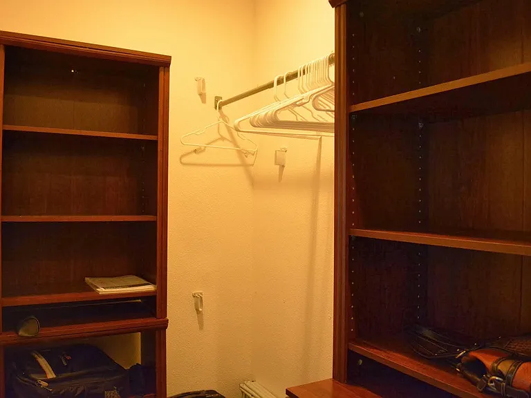 Walk-in closet