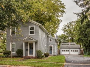 43 Church St, Hudson, OH 44236