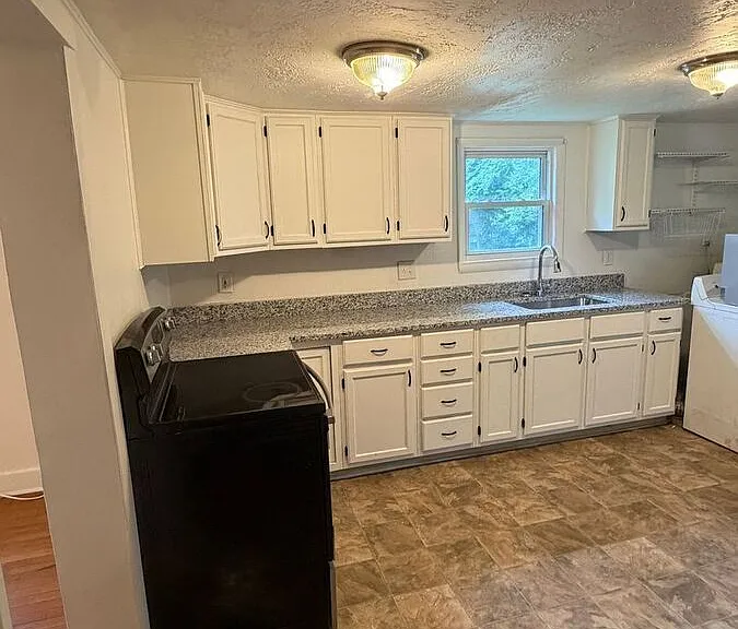 108 Greenwood Ave — Photo 13