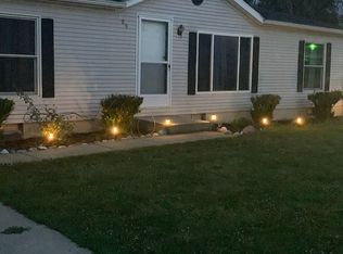 408 Cripe St, Millersburg, IN 46543