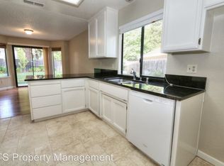 54 Lanyard Ct, Sacramento, CA 95831