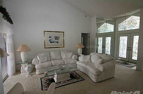 4th image of 2244 New Bedford Dr
