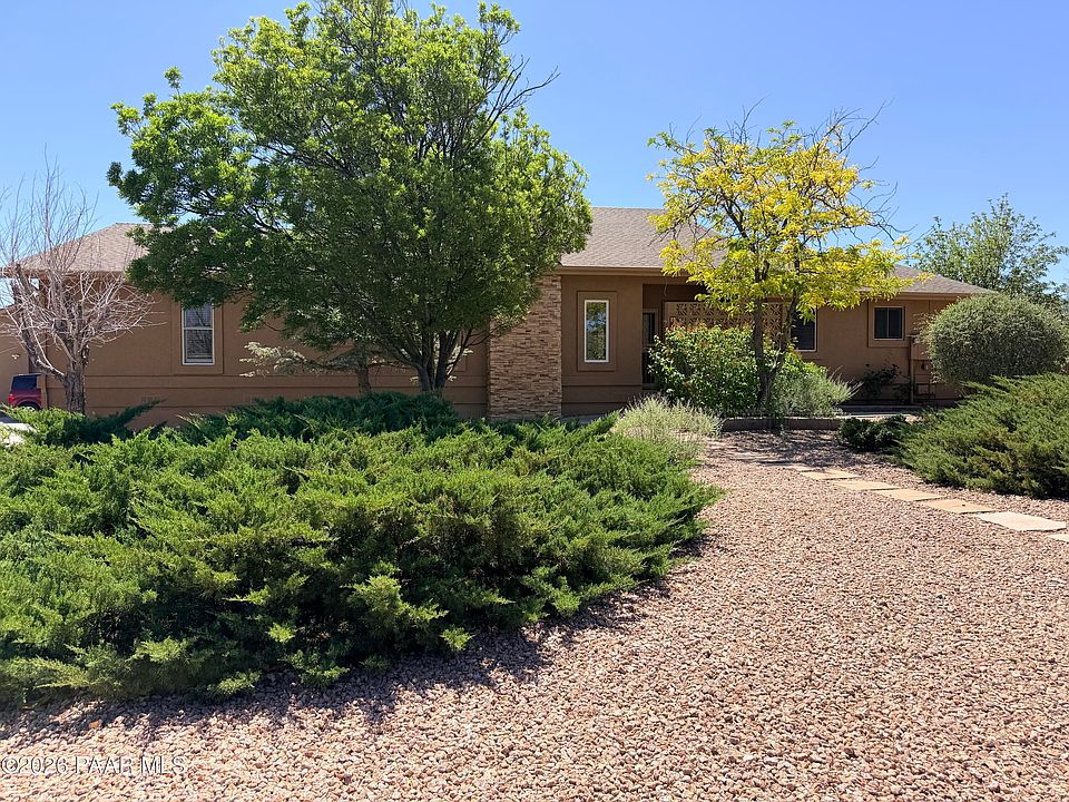 1st image of 5697 N Honeysuckle Rd