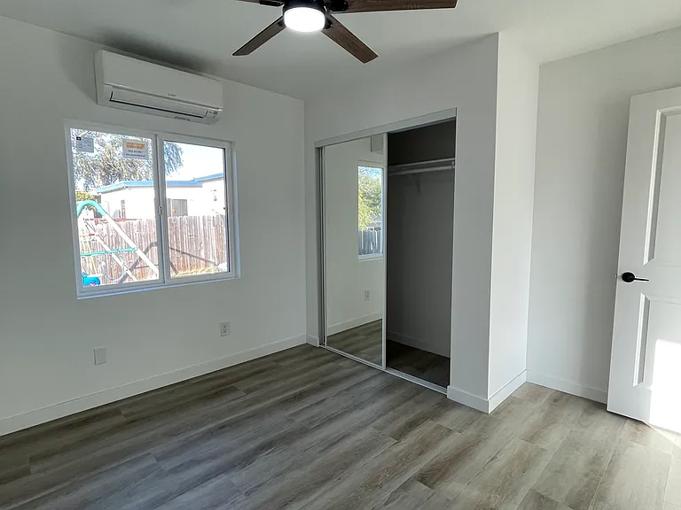 6836 Celia Vista Dr — Photo 13
