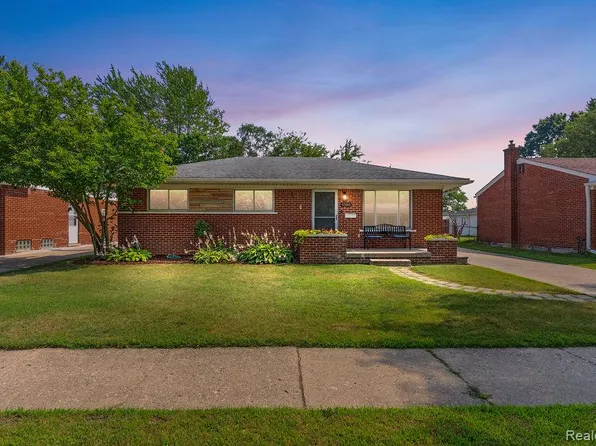 4588 Fenwick Dr, Warren, MI 48092