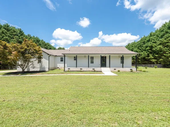 111 Bear Rd, Piedmont, SC 29673