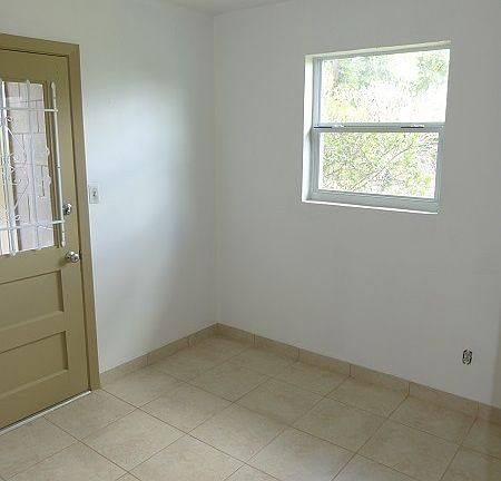 3rd image of 417 S Oxalis Ave