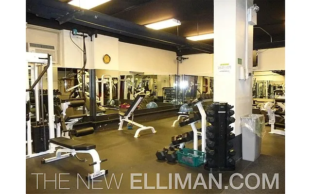 Sold by Douglas Elliman | media 19