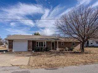 306 N Reimer, Corn, OK 73024