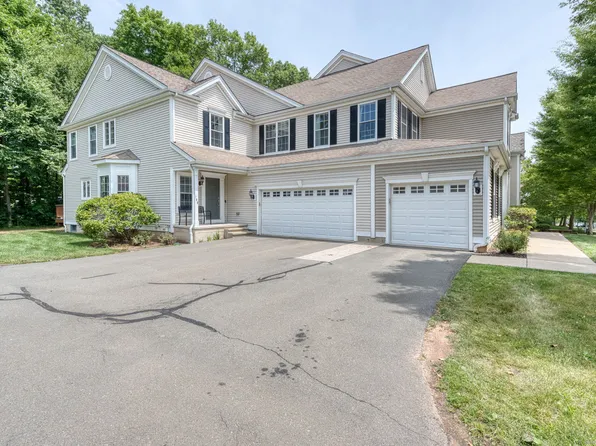 188 Sterling Drive #188, Newington, CT 06111