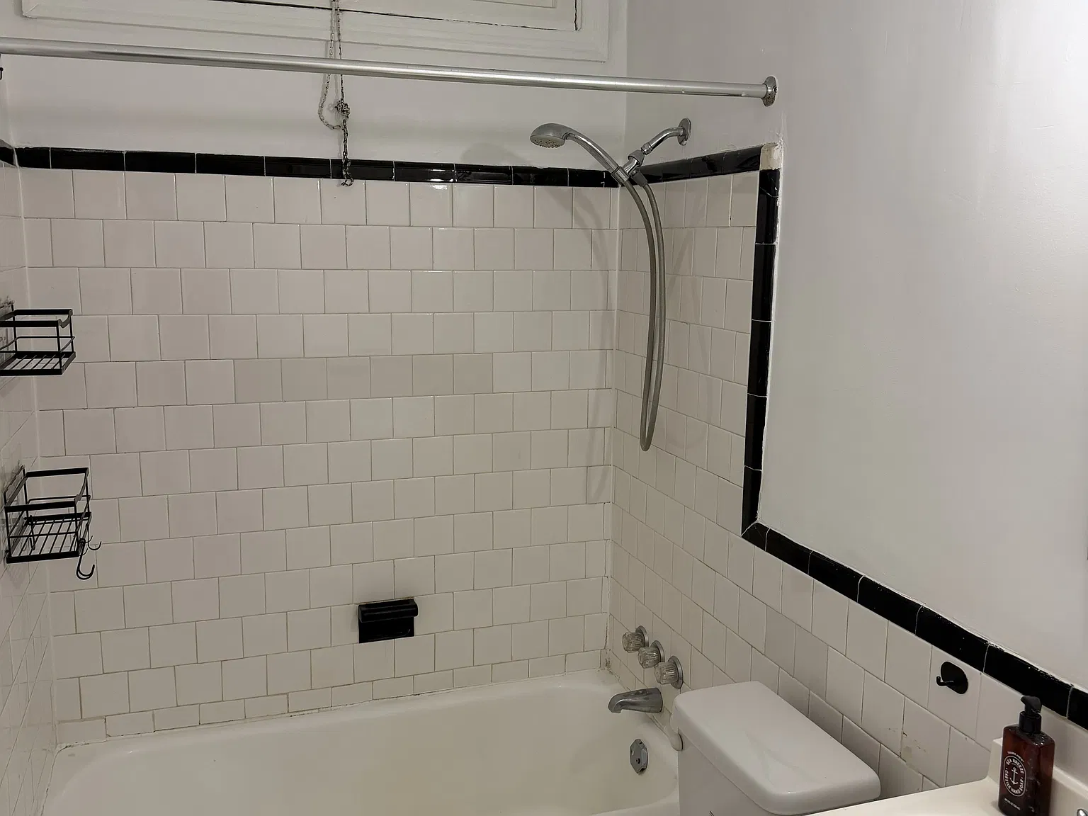 1904 3rd St NE — Photo 3