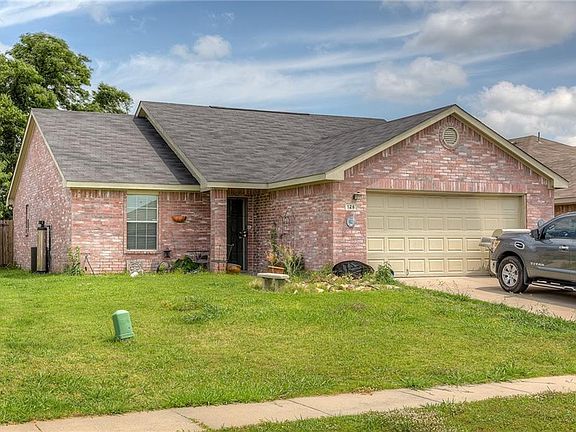 2nd image of 126 Lipan St