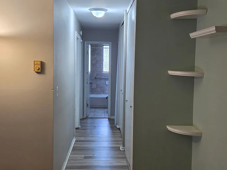 1100 Vista On The Lk — Photo 16