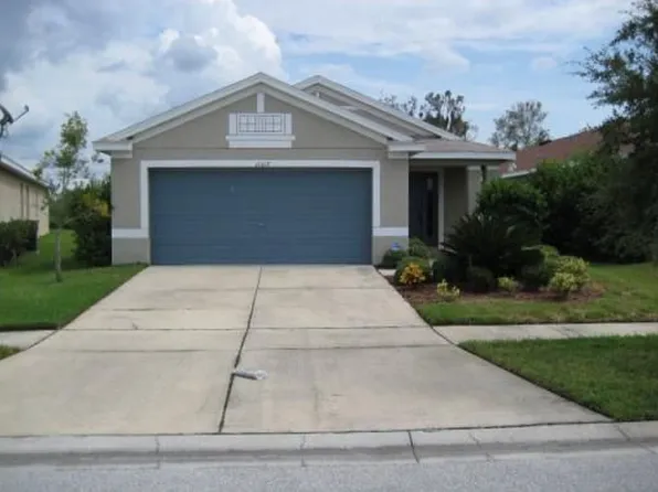 11517 Crestlake Village Dr, Riverview, FL 33569