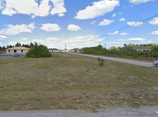 3602 20th St SW, Lehigh Acres, FL 33976