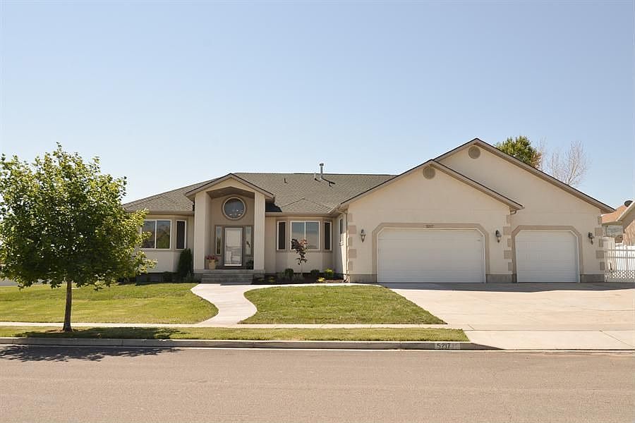 1st image of 5217 W Autumn Creek Dr