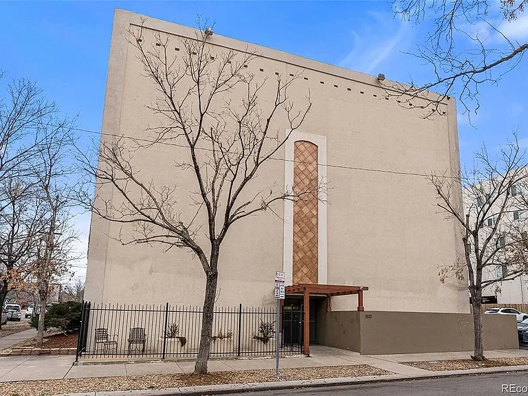 1390 N Emerson St #508 — Photo 33