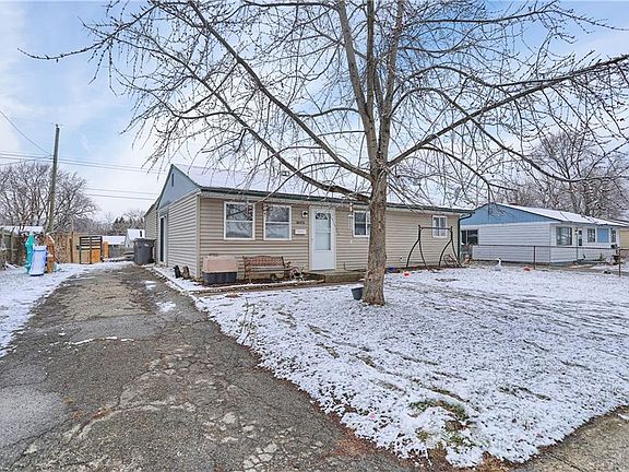 3rd image of 2856 Dawson St