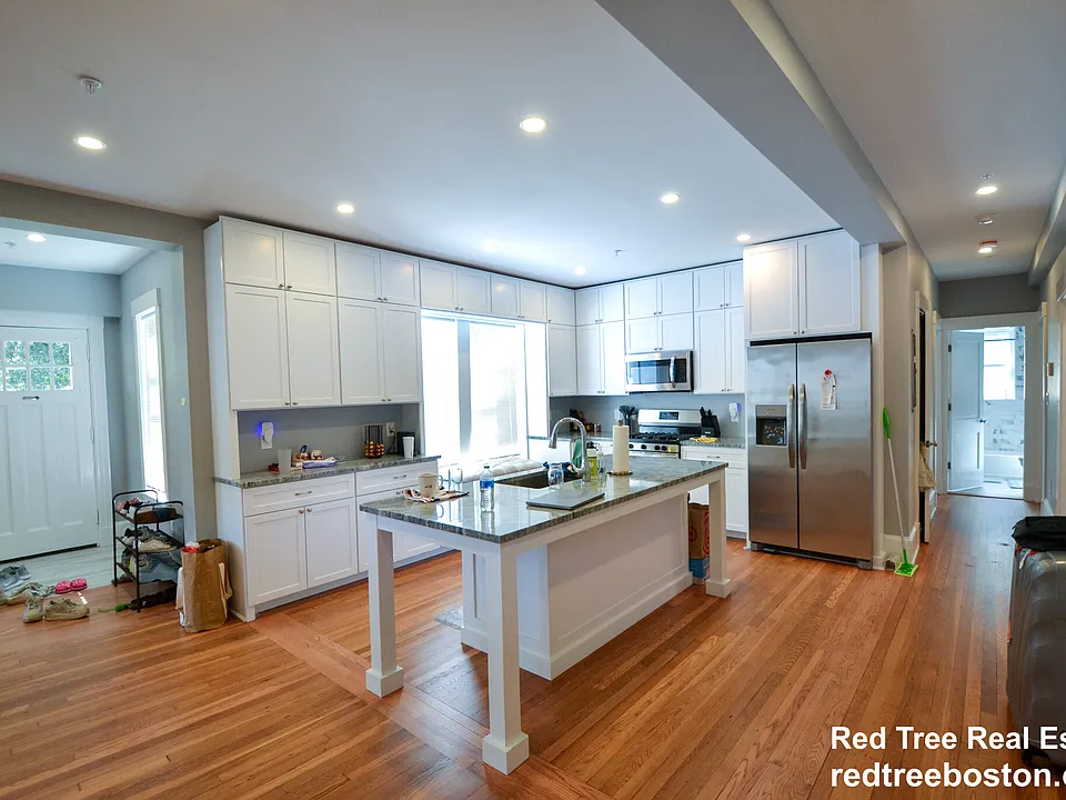 8 South St #2