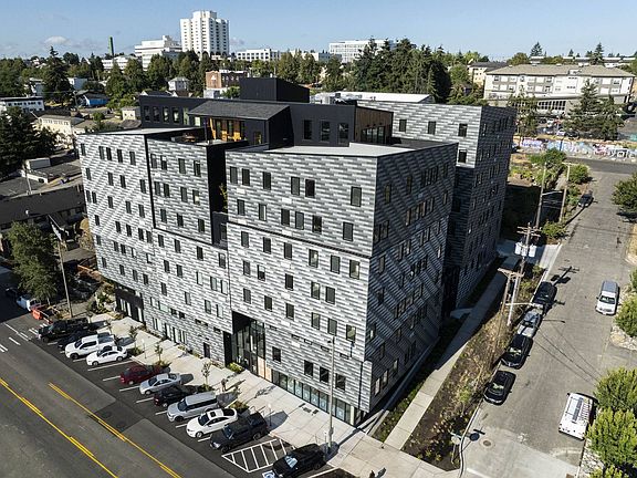 2nd image of 1402 Tacoma Ave S #722
