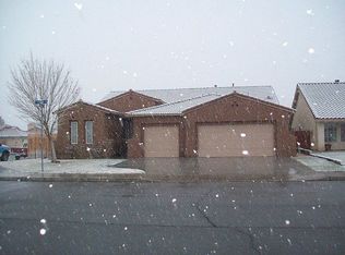 718 Pinon Ct, Ridgecrest, CA 93555