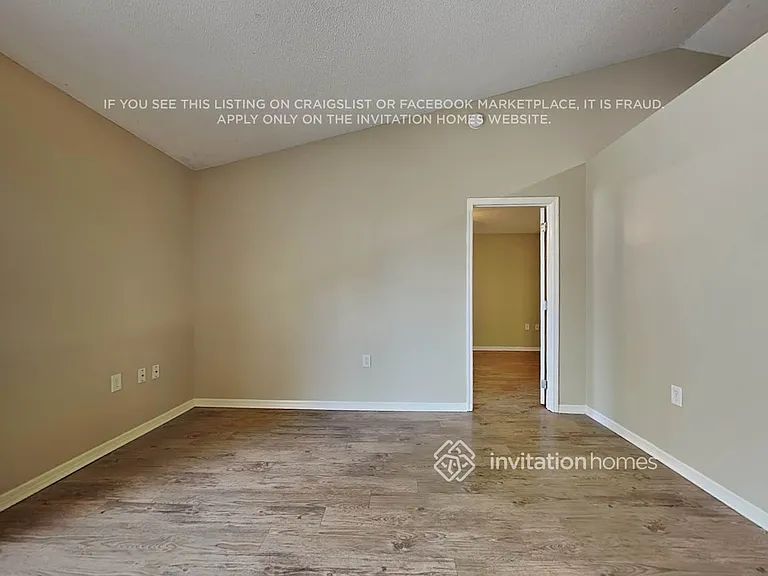 4222 Shades Crest Ln — Photo 12