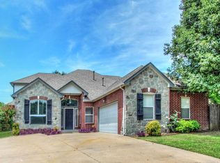 9004 N 130th Ave E, Owasso, OK 74055