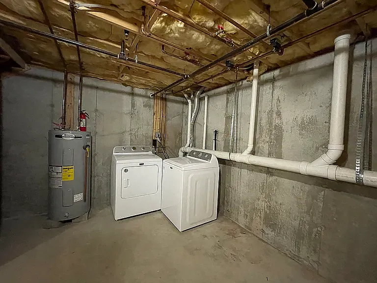 30 Knight St #2 — Photo 9