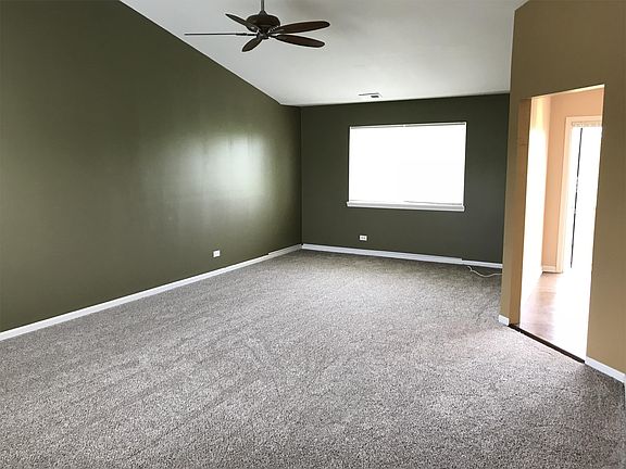 5th image of 1433 Meadowsedge Ln