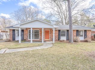 1819 Gillespie Dr, Montgomery, AL 36106