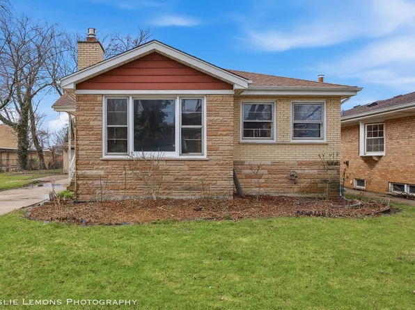 10544 S Karlov Ave, Oak Lawn, IL 60453