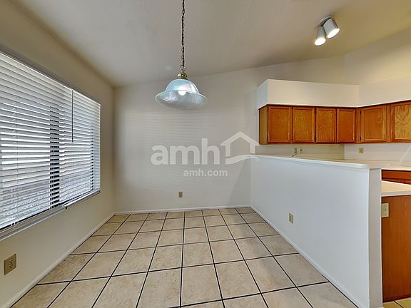 5th image of 3603 N 107th Dr